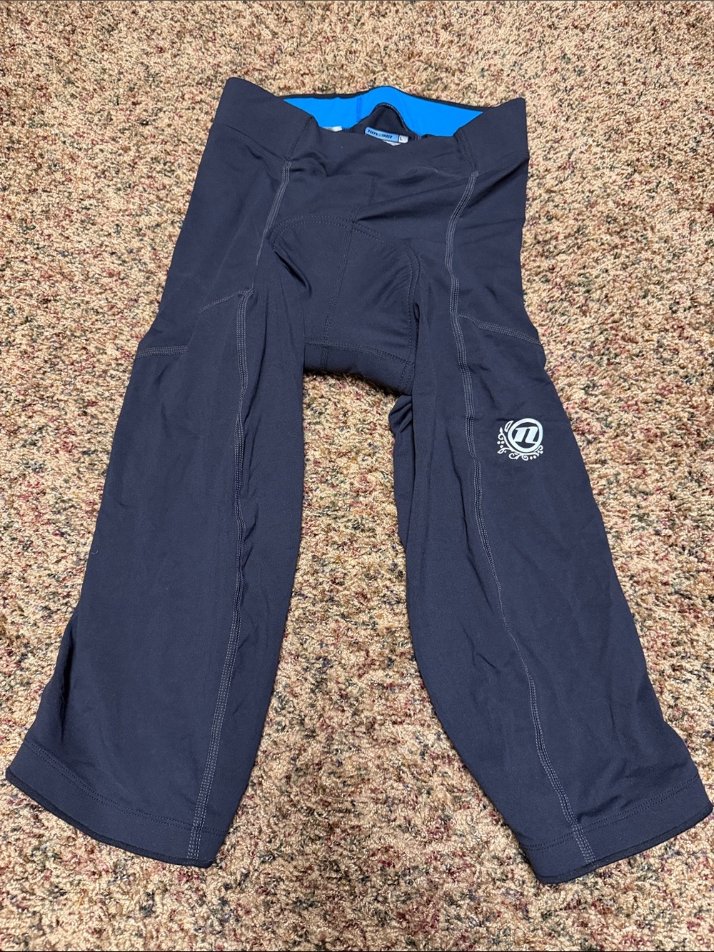 Novara Navy Capris with Bright Blue Waist Lining